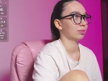 arianahot777