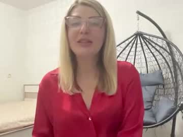 blondie_xoxoxo
