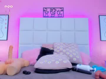 charlotte_kisss