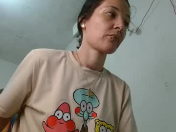 emily_hot24