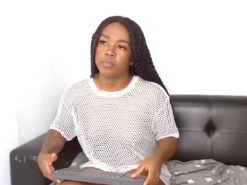 naomy_4