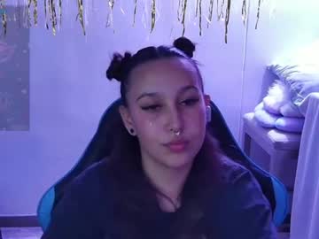 skarlet_adams