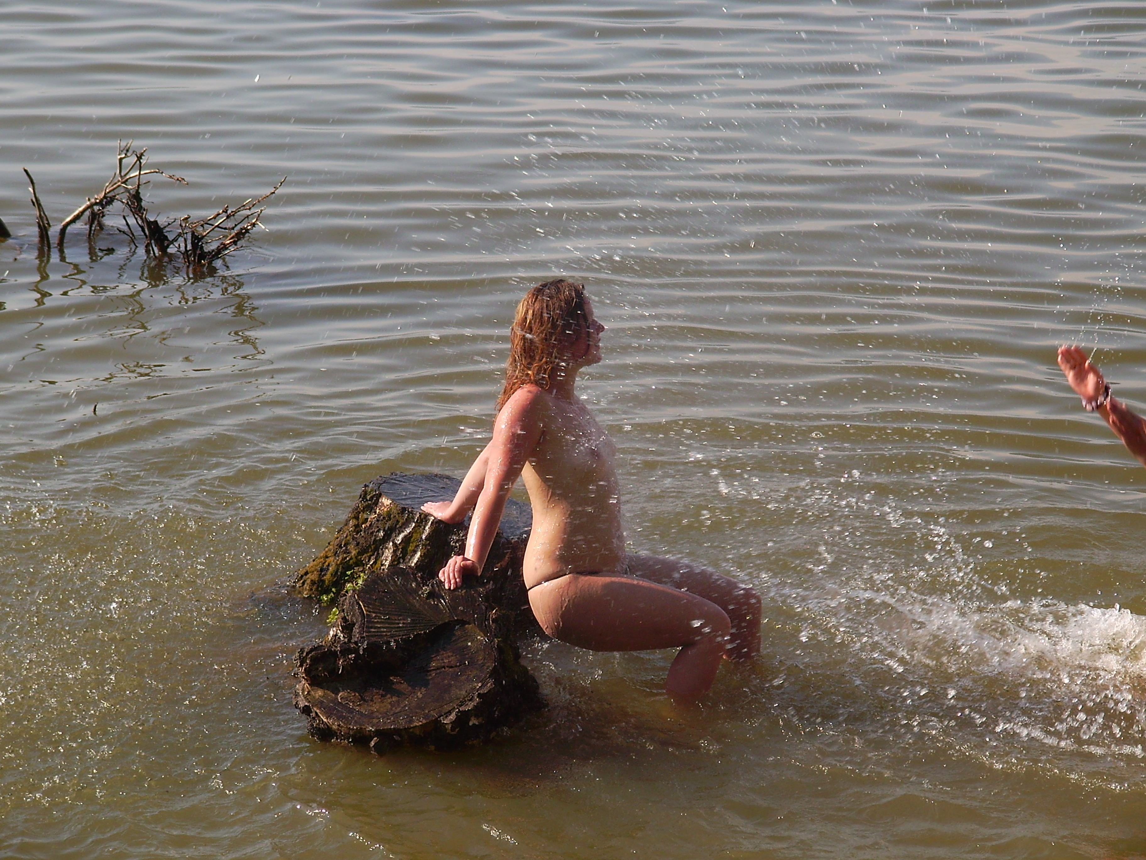 Amateur Girls Holiday Pics — 29