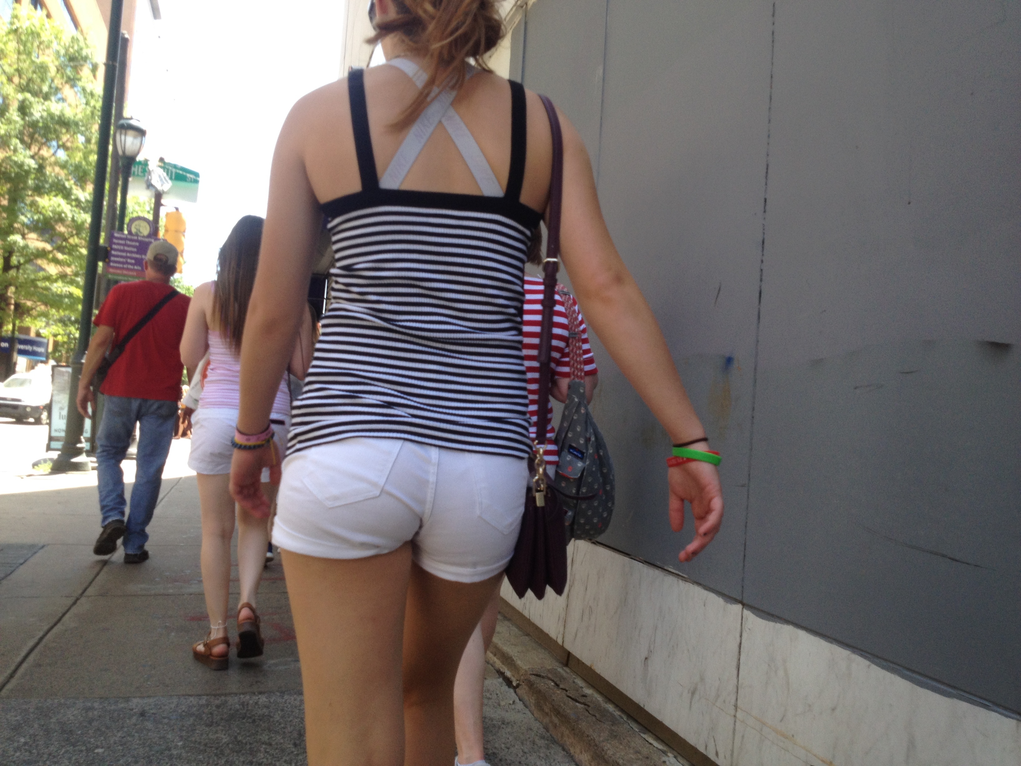 Candid Teen VPL in the City — 45