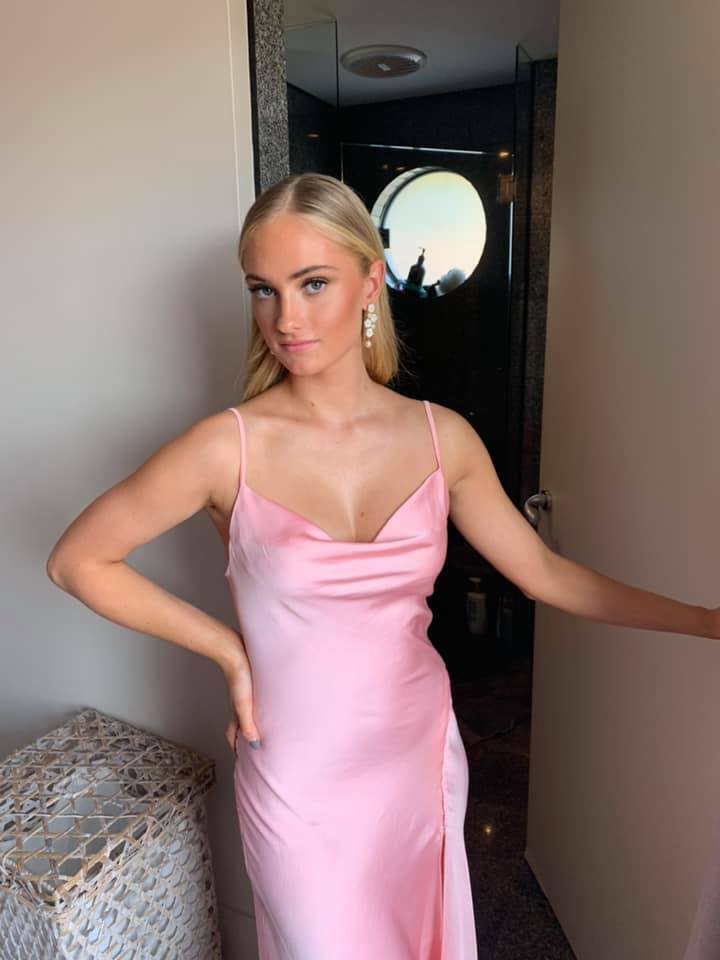 Busty Australian Teen — 16