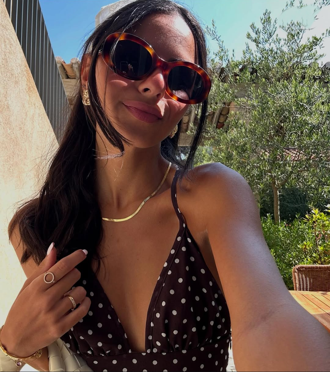 Cute Skinny Tanned Arab College Girl — 5